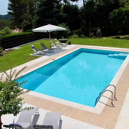 Villa Luxurious 4 Bedrooms In Secluded Area, Swimming Pool Valbonne